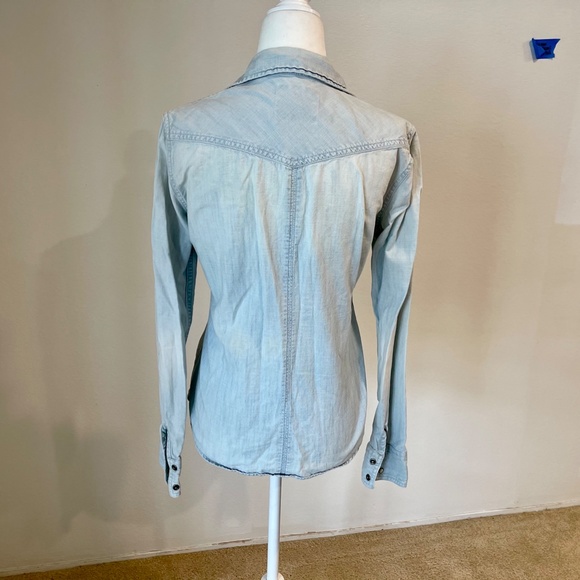 American Eagle Button Up Size S/P - Picture 4 of 11